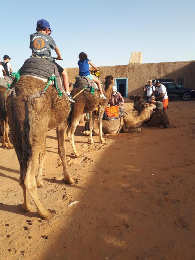 Chez Meriem Merzouga Exteriör bild